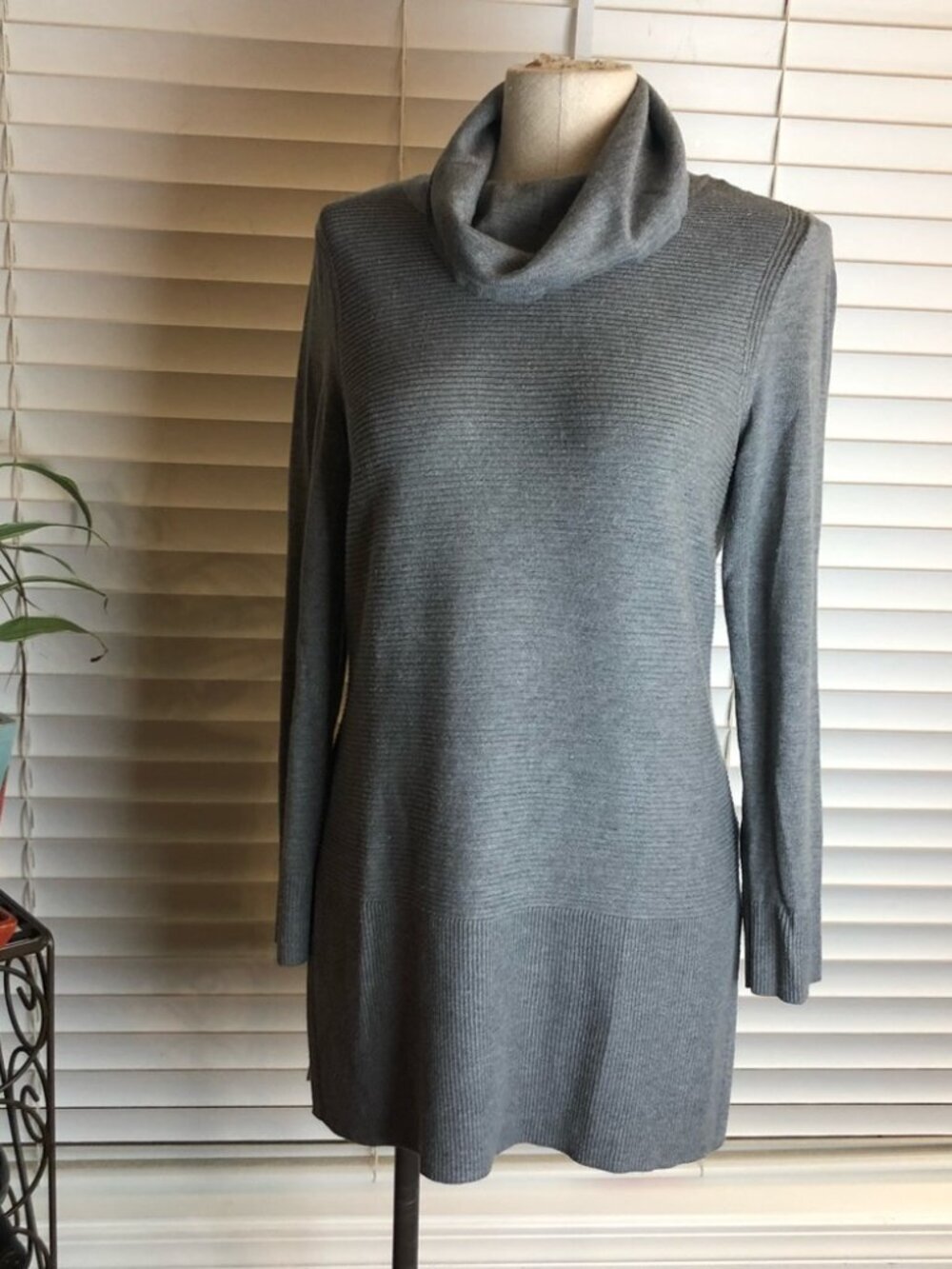 Adrienne Vittadini Pullover Cowl Neck Lightweight Comfy Oversized Sweater Size S